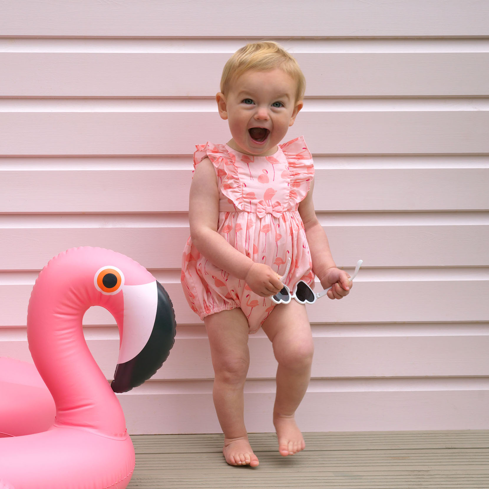 Flamingo Frill Bubble